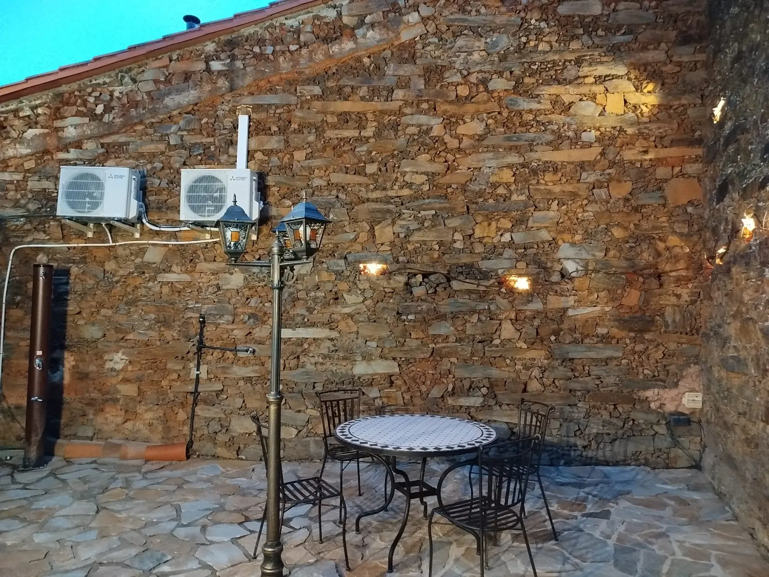 El Silencio - Innenhof